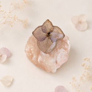Bague bohème Hortensia plat sur cristal quartz rose